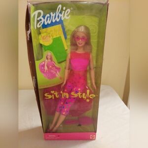 Vintage Barbie Sit N Style Doll 1999 Mattel #23421, unopened box NWT